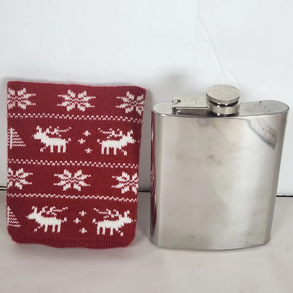 Vintage W Stainless Steel Drinking Flask sweater holder party 7 Oz‎ 5